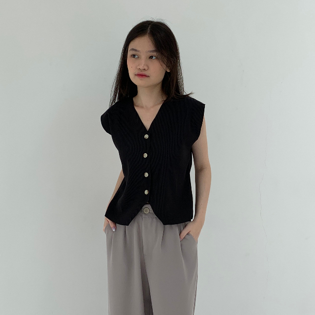 [ Quatervois ] Charice Top / Atasan Plisket / Pleated Top / Blouse Plisket