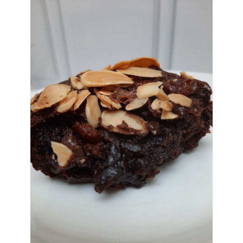 

Chewy Fudgy Brownies Kukis Eyang (No Added Sugar)