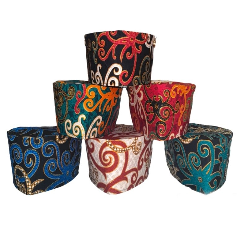 Peci Batik Kalimantan
