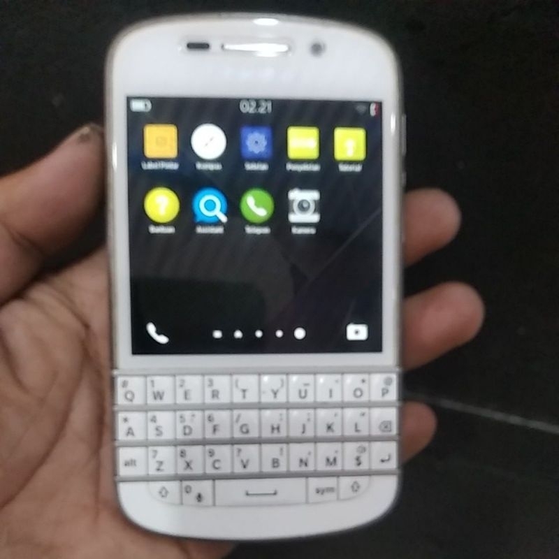 Blackberry Q10 minus