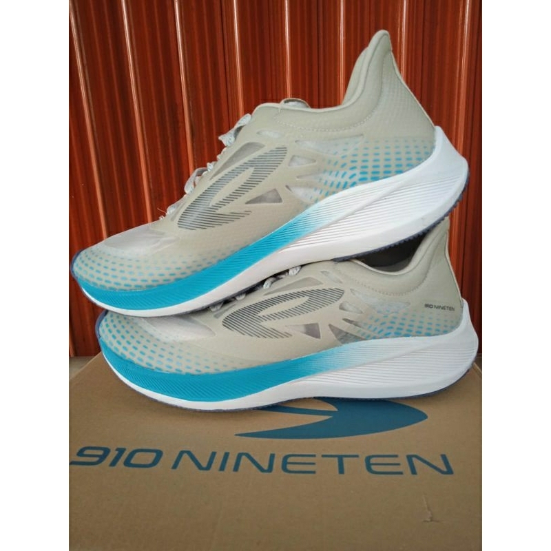 sepatu running 910 nineten