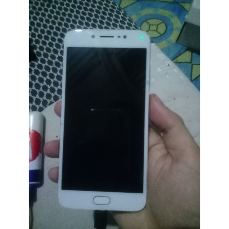 Hp vivo v5 Ram 4gb/32gb *Baca deskripsi*