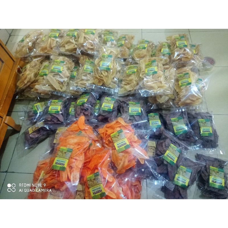 

keripik pisang kepok by gie snack