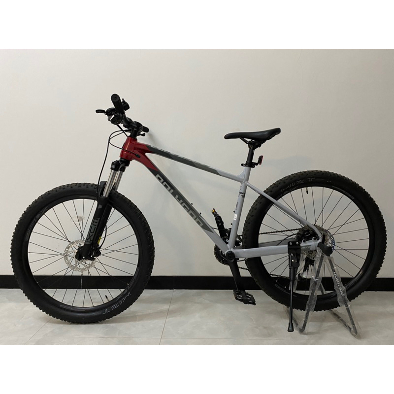 MTB - Polygon Sepeda Gunung XTRADA 5 (2023) | UK (L) | 27.5" - likeNew