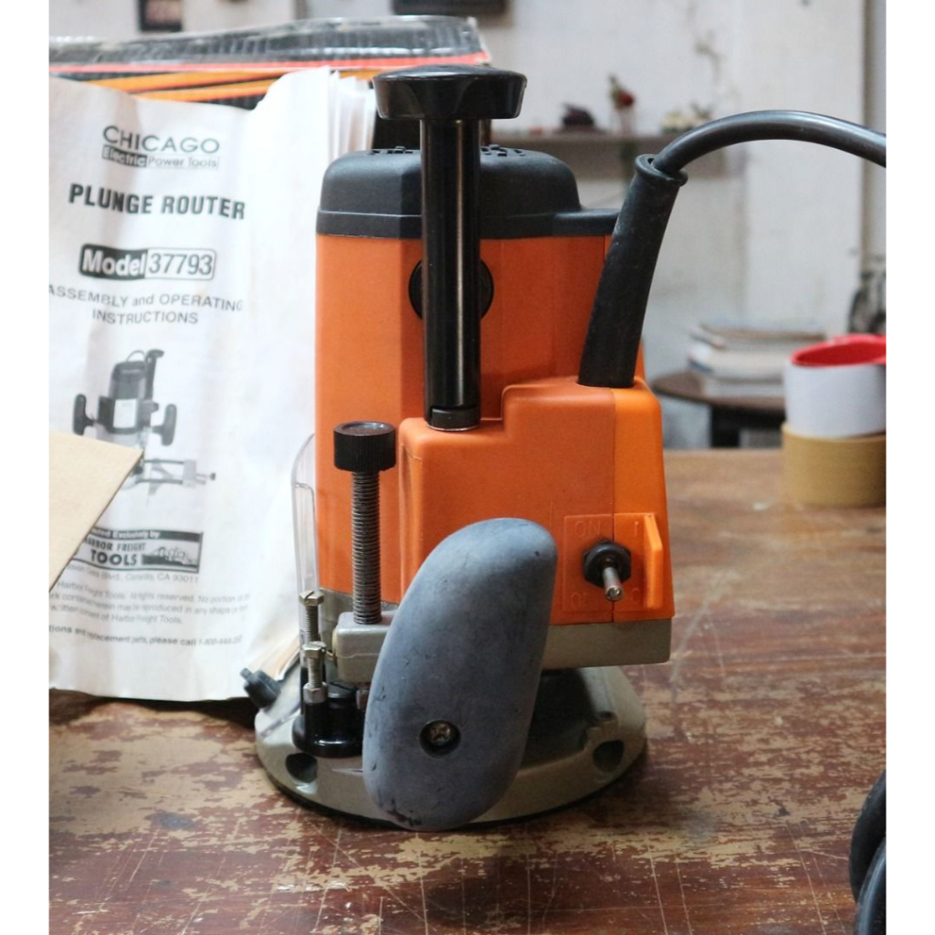 mesin kayu Chicago Electric Power Tools Plunge Router/Plunge Router