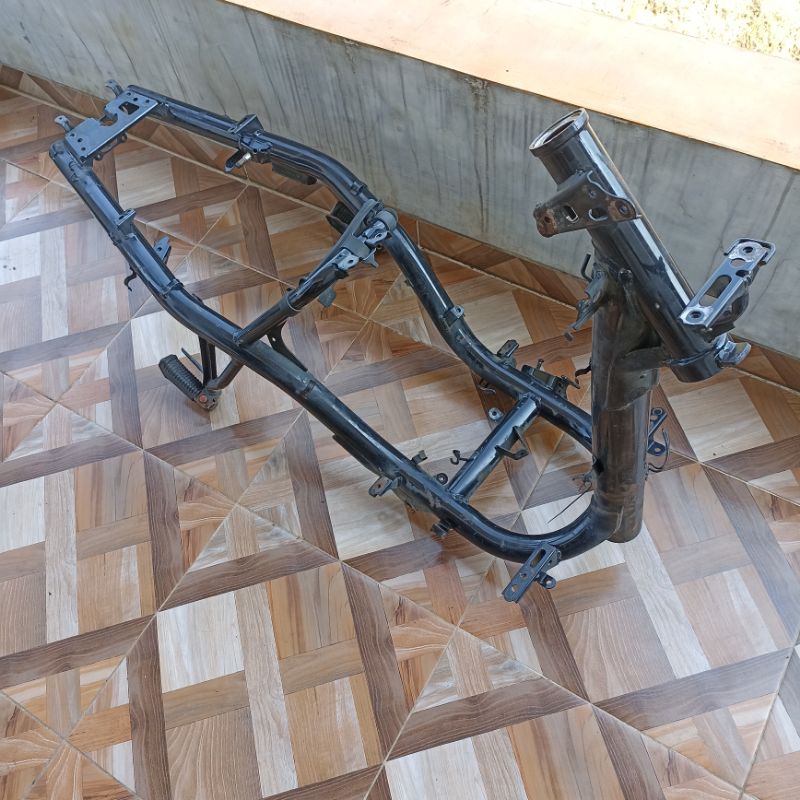 frame sasis rangka kerangka Yamaha Xeon GT 125 pnp xeon RC xeon Karbu Original