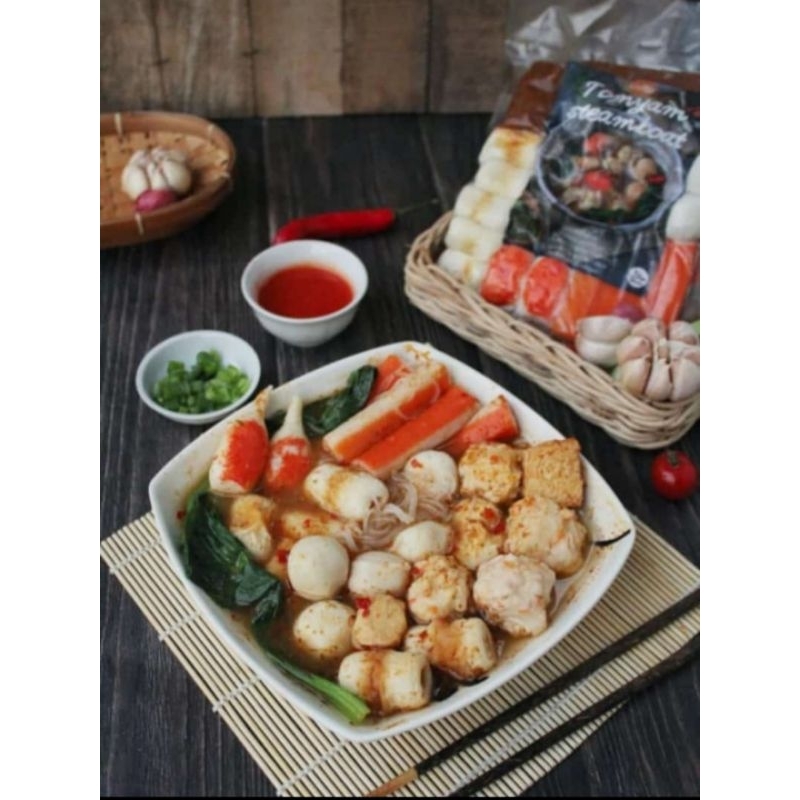 

TOM YUM STEAMBOAT 500 GRAM