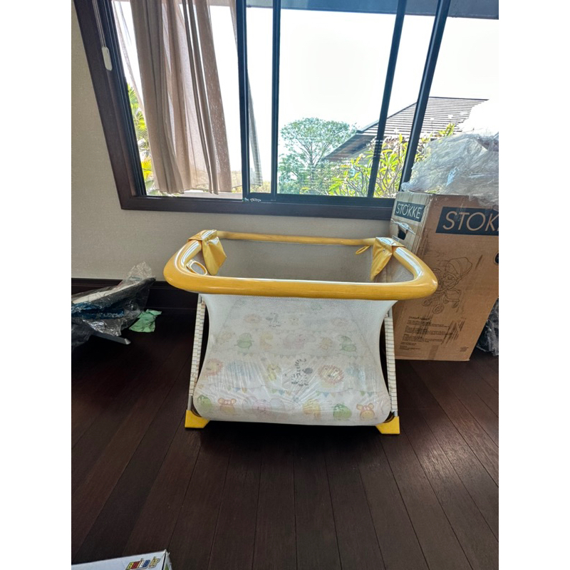 brevi playpen baby crib