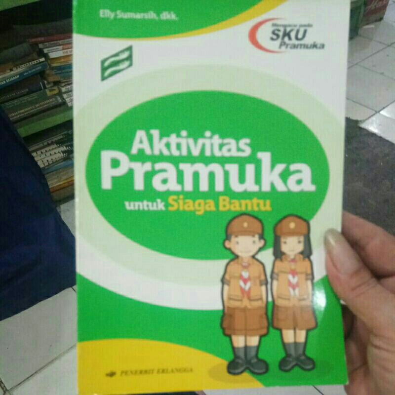 BUKU AKTIVITAS PRAMUKA UNTUK SIAGA BANTU.