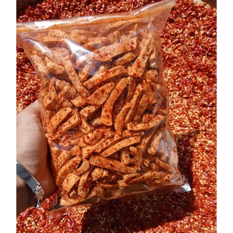 

basreng stik extra pedas daun jeruk cemmilan gurih nikmat basreng original camilan pedas keripik kerupuk rasa pedas gurih seblak kerupuk pedo mawar gurih pedas