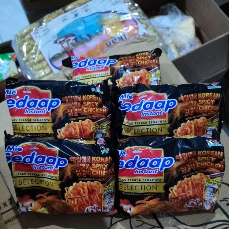 

Mie sedaap korean spicy chicken 5pcs