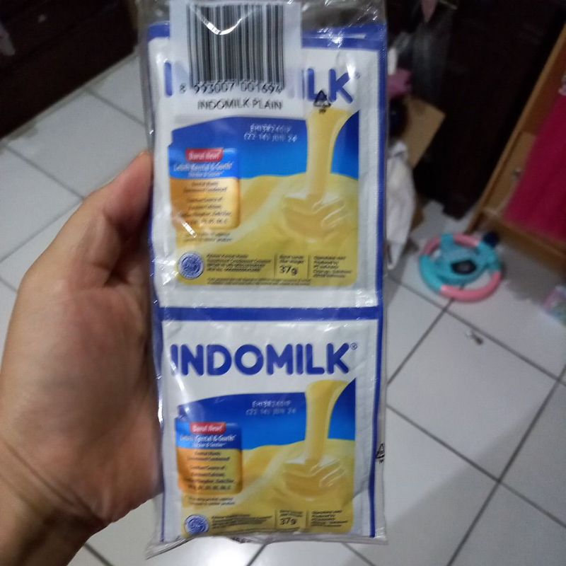 

indomilk sacet putih isi 6