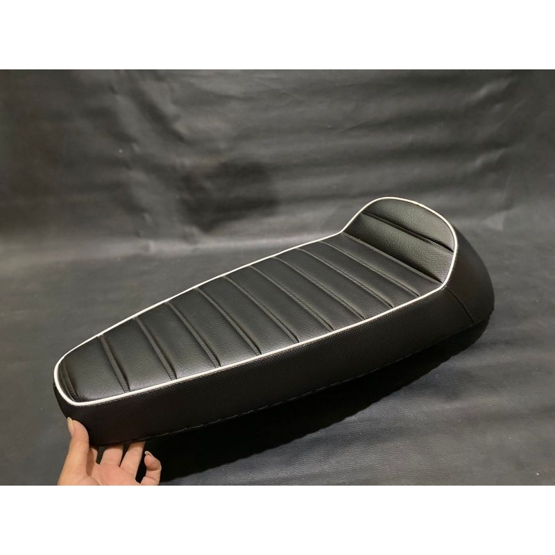 Jok panjang langsung single seat vespa smallframe pts spesial darling model longtail ancilotti racin