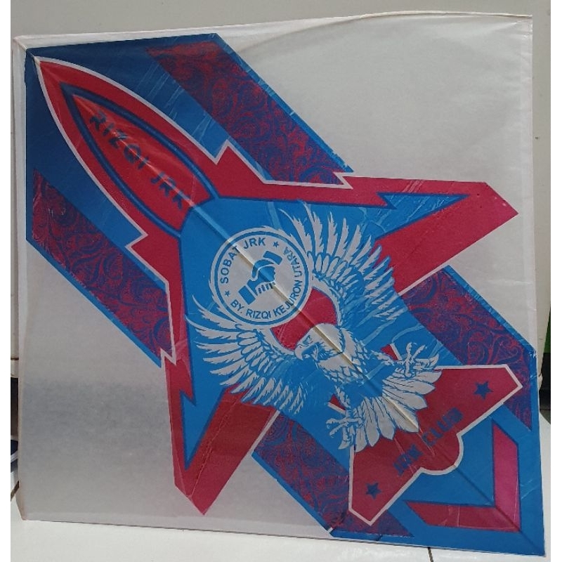 Layangan Sukhoi Lilitan