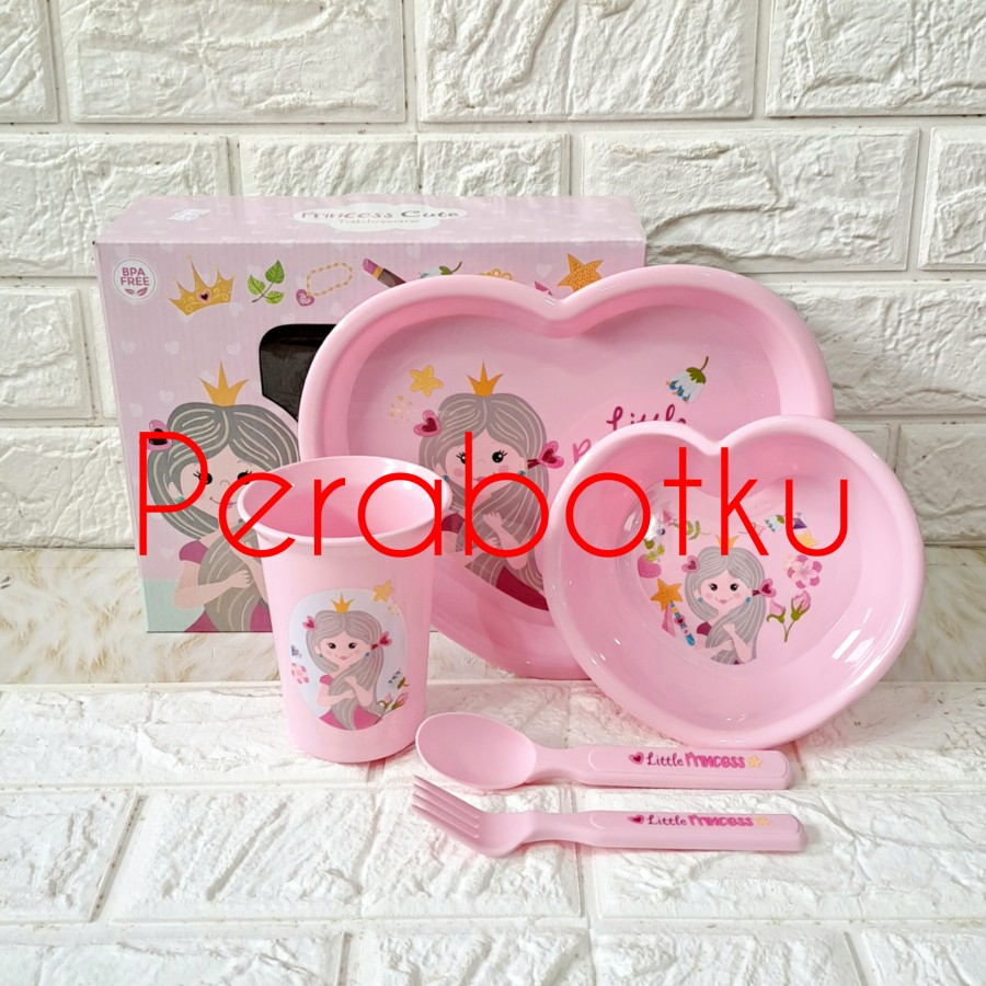 Love Tableware Set Princess TW501 Technoplast / Kado Peralatan Makan Anak Bayi Set Plastik