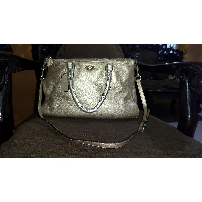 Tas Selempang Coach Gold ziper coach