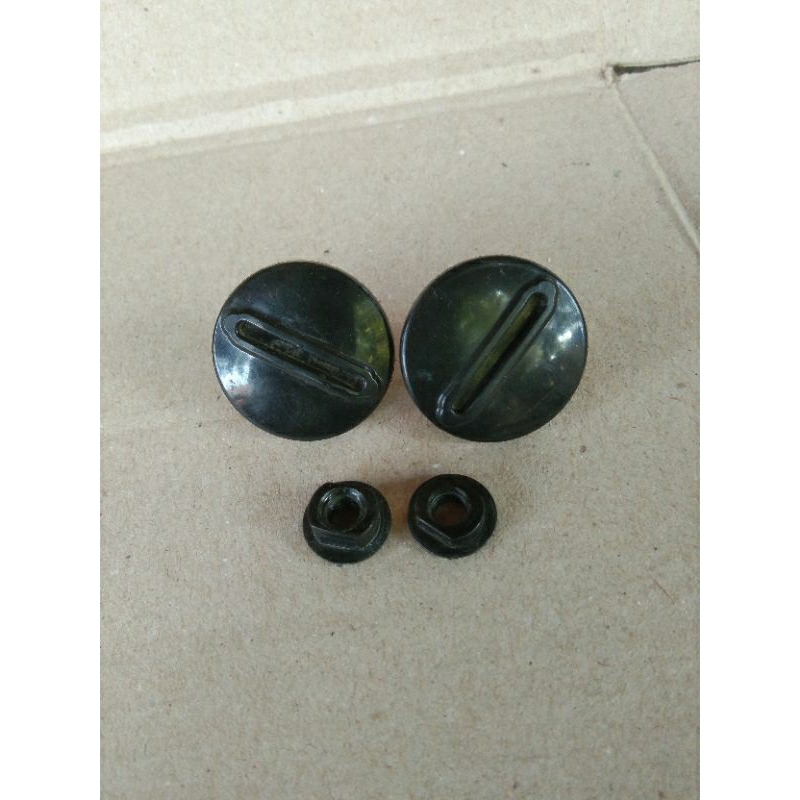 Baut helm honda Trx-3 /scoopy original (untuk scoopy Lama)