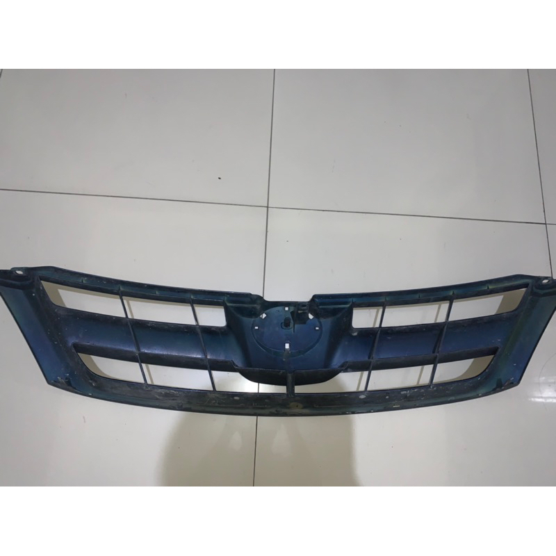 Grill innova 2005-2008 Ori copotan