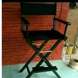 Kursi makeup sutradara