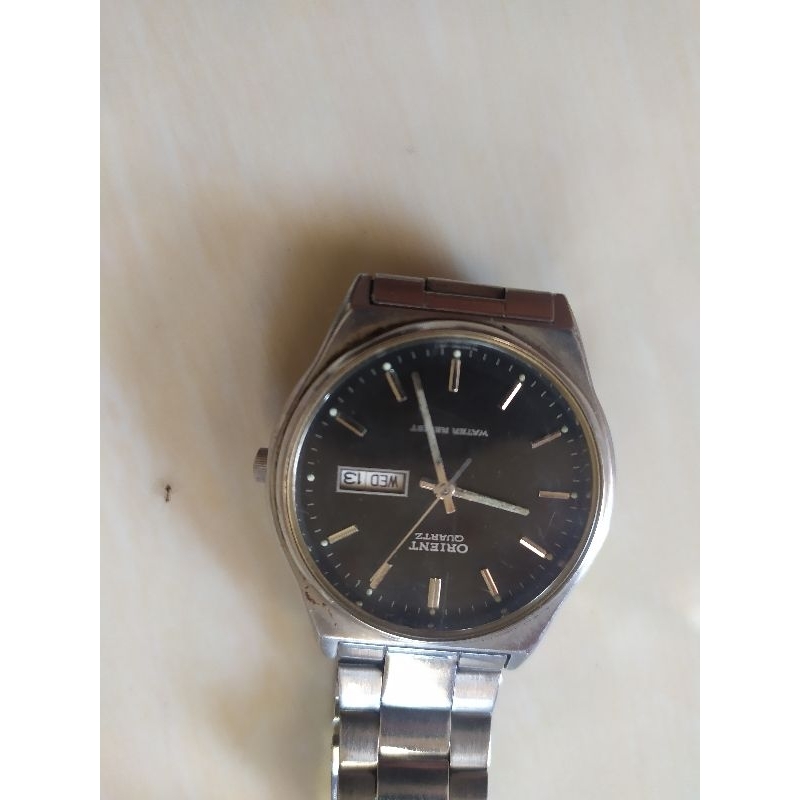 jam tangan Orien Quartz watch