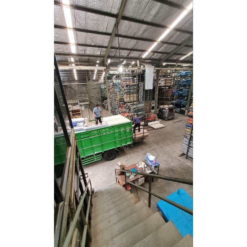 Hnna [Roll] Kulit Sintetis / Botega - Prada Teiga Hujan Metalik