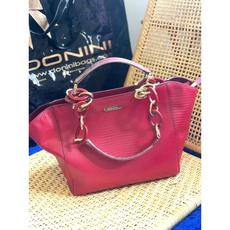 preloved DONINI merah glossy