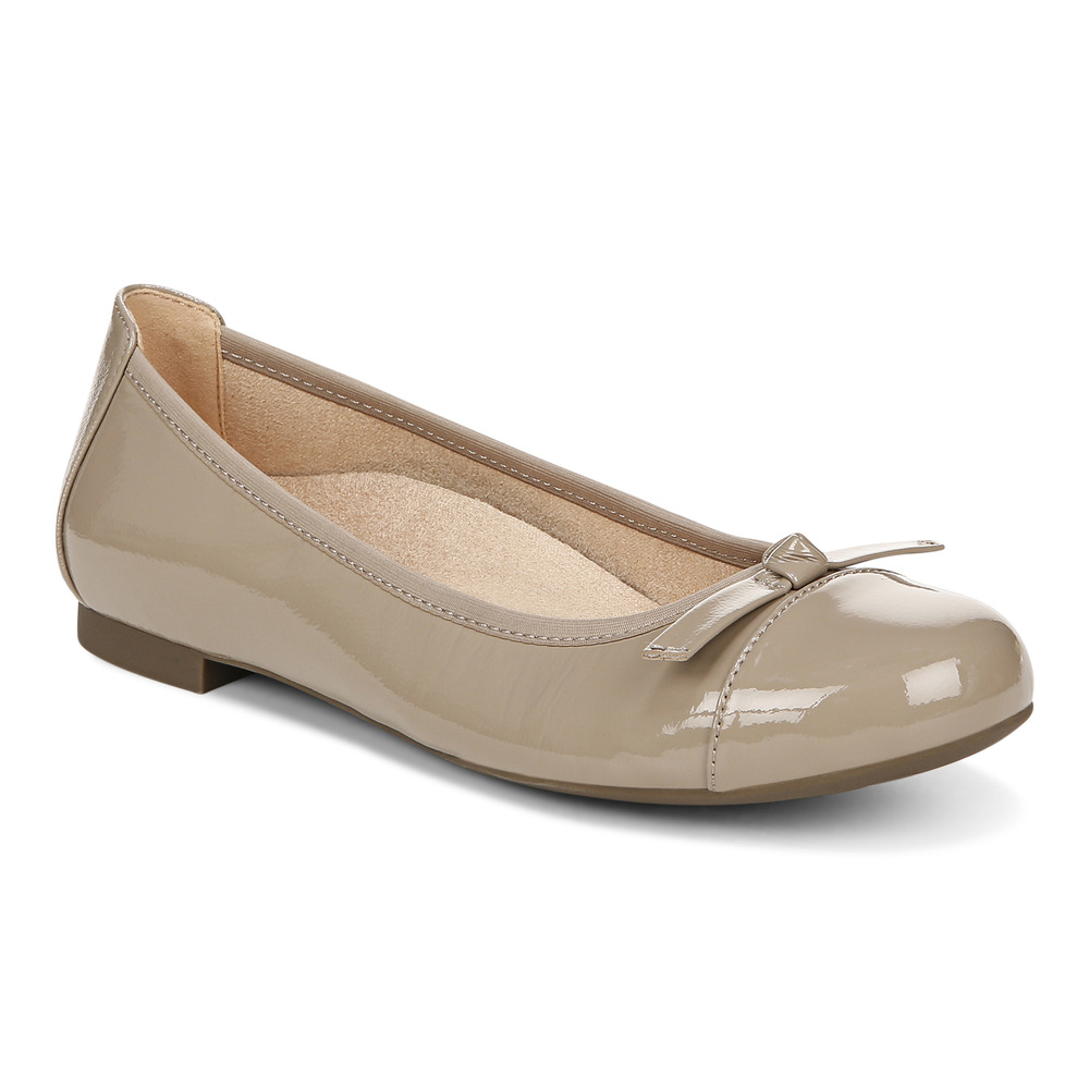 Vionic Amorie Taupe Flat Shoes Wanita