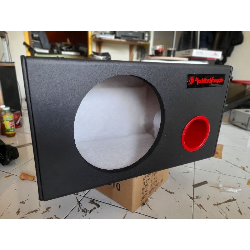 BOX SUBWOOFER ROCKFORD FOSGATE 12