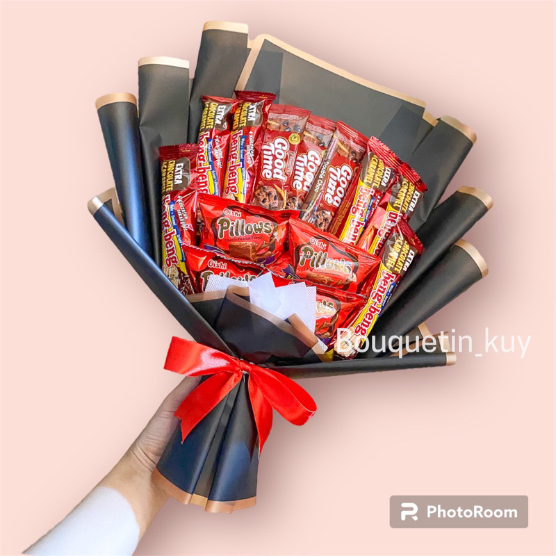 

(BUKET SNACK 0026) Buket Snack Murah untuk Hadiah Kado Gift Wisuda Sempro Ultah