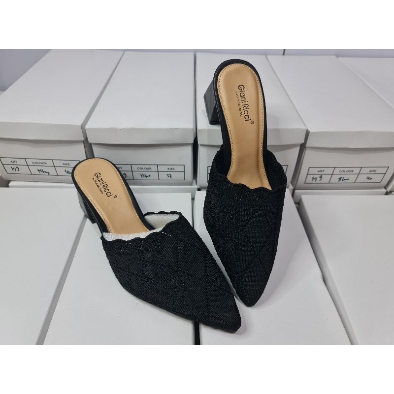 Sandal Wanita Giani Ricci hitam