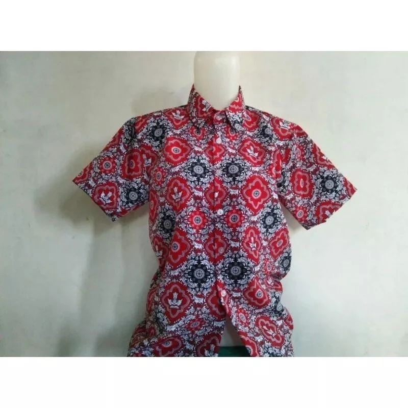 Batik SD merah