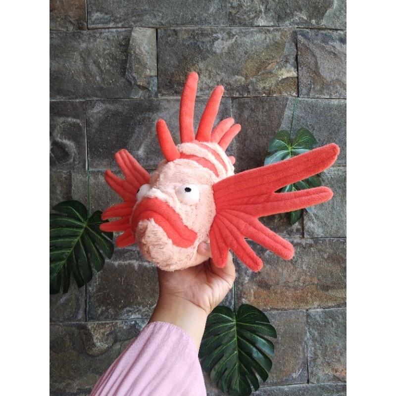 lois Lionfish by jellycat