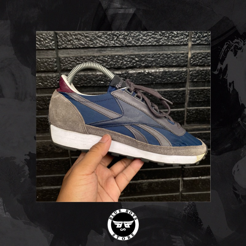 REEBOK AZTEC NAVY ORIGINAL