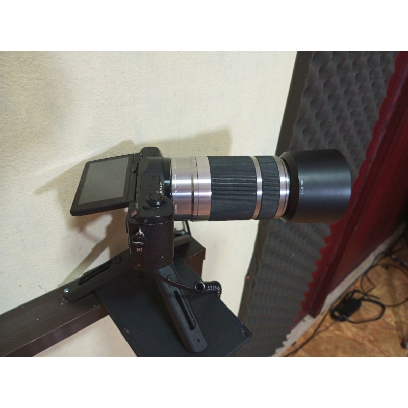 Sony Mirolelles video dan lensa tele