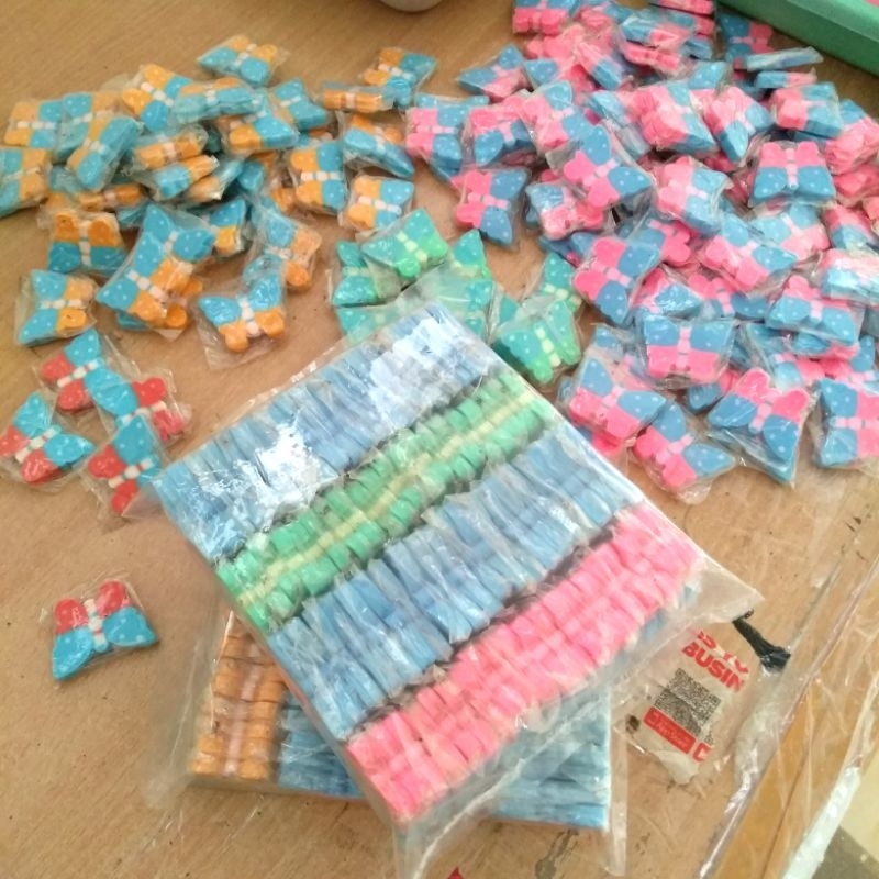 

Paket 80 Pcs Karet Penghapus Pensil Pencil Eraser Kupu Butterfly Murah Mini Kecil Warna Random