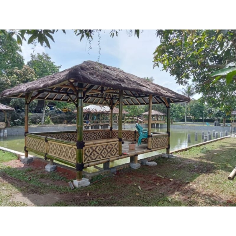 Jasa/Tukang buat saung Gazebo bambu