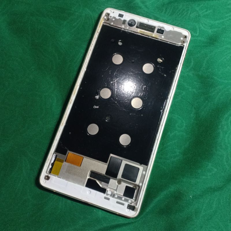 Oppo R7 Minus LCD RAM 3/16 GB Sinyal Normal