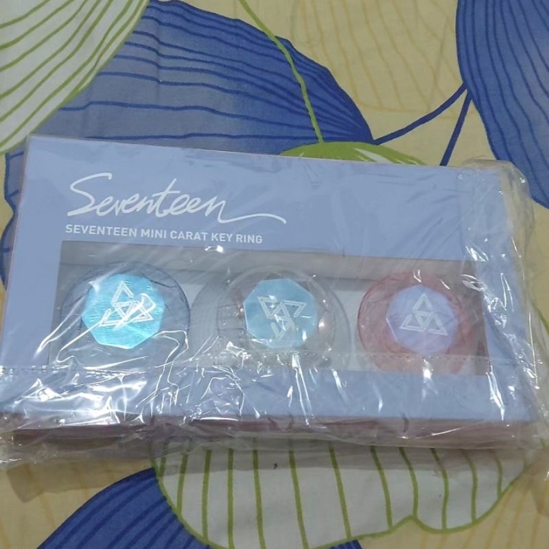 mini carat keyring set