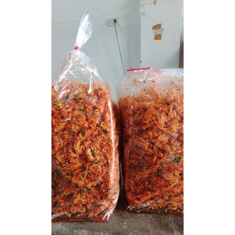 

MIE GULUNG PEDAS 1BAll (1,5kg)