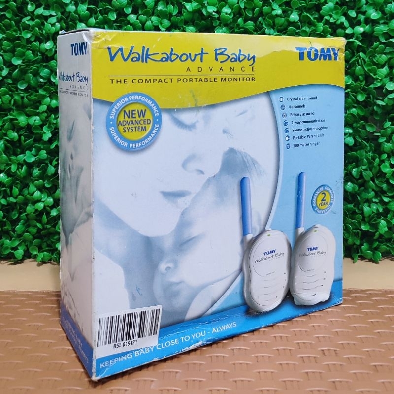 MON0001-01 Tomy Walkabout baby Advance - The Compact Portable Monitor - Alat Monitor Bayi