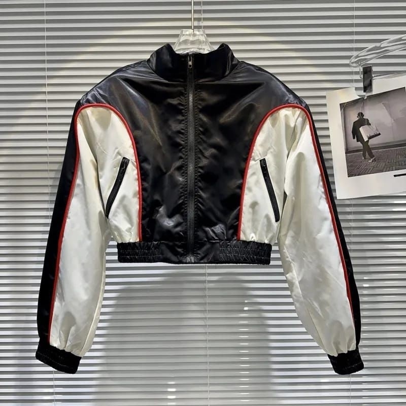 Jaket wanita crop list trend black white