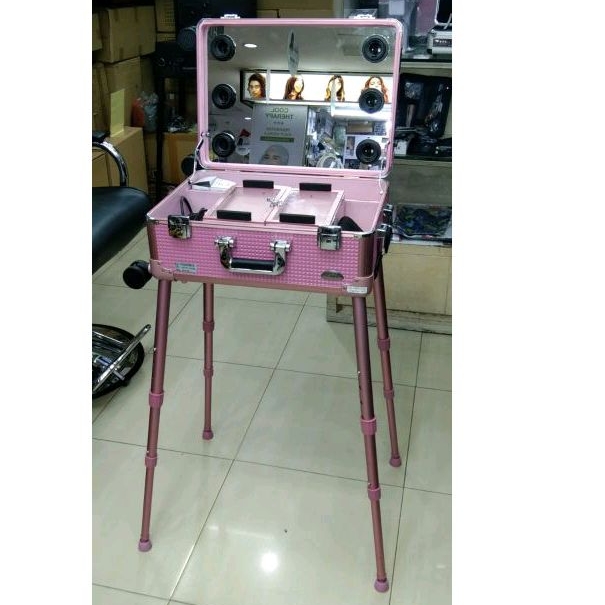 Beauty case lampu standing