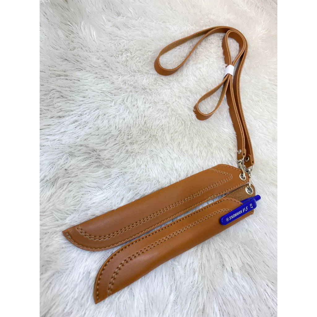 

GANTUNGAN KALUNG TALI PIN PULPEN PENSIL KULIT LANYARD BALLPOINT AR60