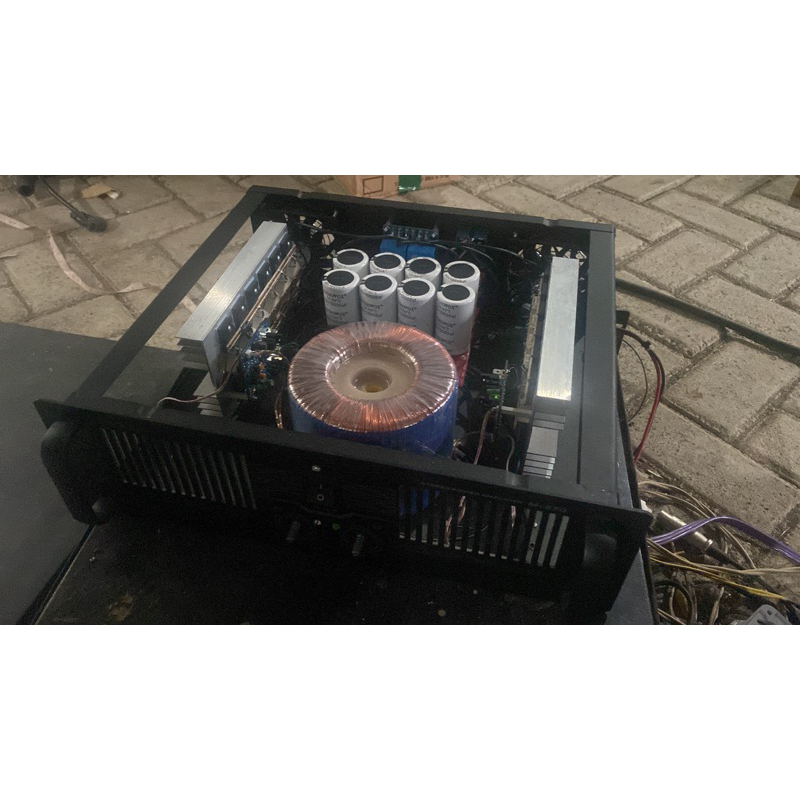Power stereo Tanpa trafo max 20a 55vac