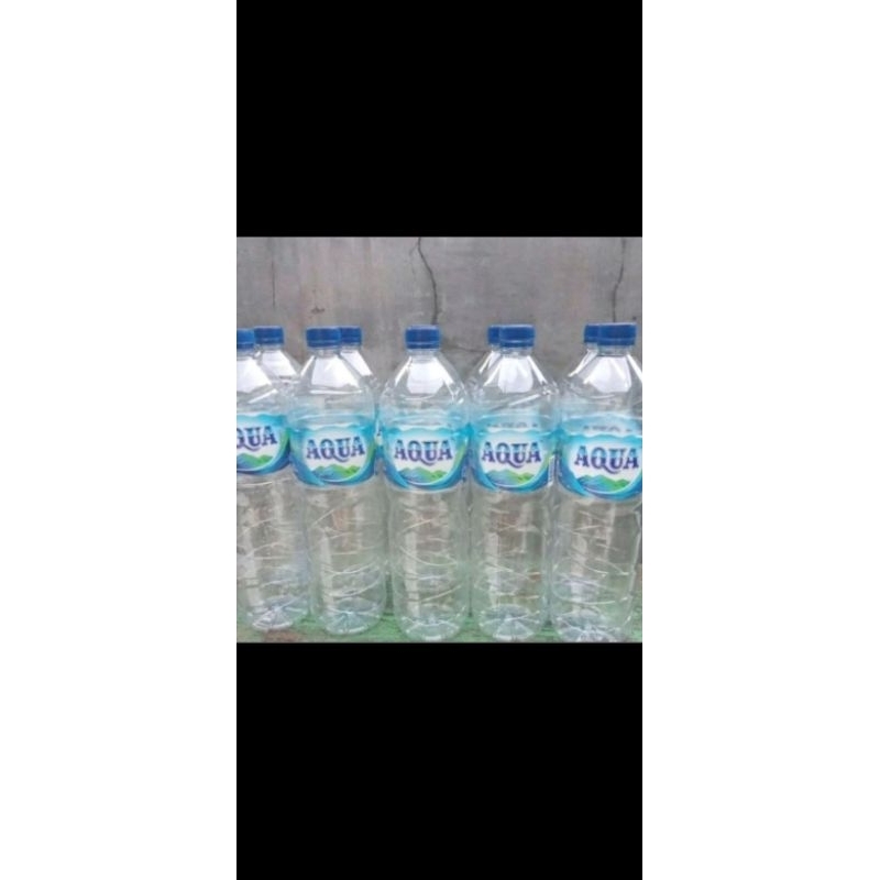 

botol bekas air mineral Random(aqua,vit,oasis)1500 ml/1,5 liter