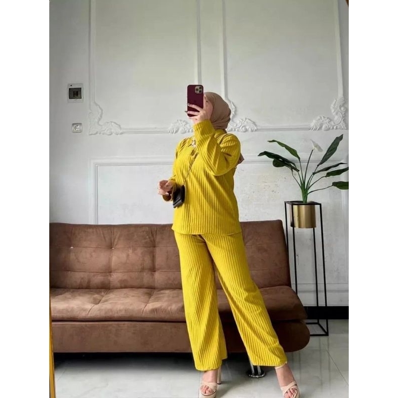 Setelan Wanita Kekinian Bahan Knit Hornet Premium