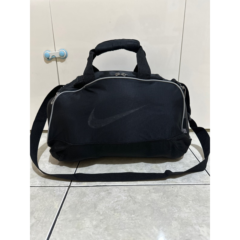 Duffel Bag Tas Travel Olahraga Gym Brand Nike Original