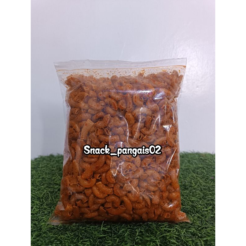 

makaroni makroni bantat daun jeruk extra pedas isi 500 gram