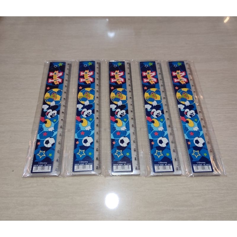 

Penggaris motif mickey mouse 15cm