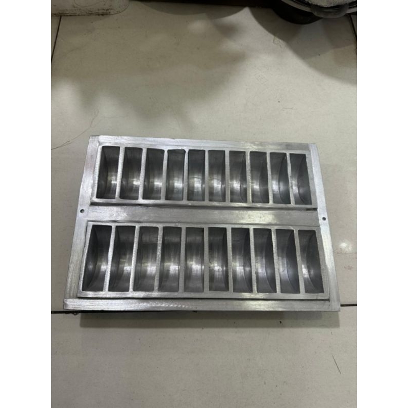 Cetakan pukis kota jumbo isi 20Lubang